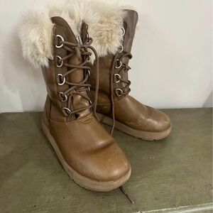 Ugg Adirondack Boots Size 9